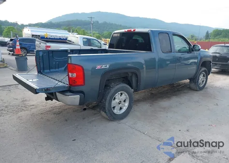 2011 Chevrolet Silverado 1500 Lt z USA, uszkodzony, nr VIN 1GCRKSE31BZ462923